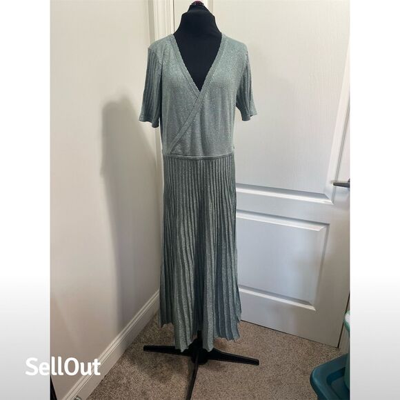Soft Surroundings Dresses & Skirts - Soft Surroundings Petites Large blue green Sparkle Surplice Sweater Dress sku128